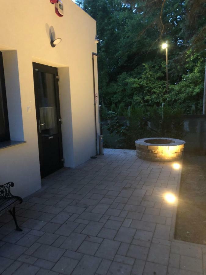 Duna Vendeghaz Hotell Fadd-Dombori Exteriör bild